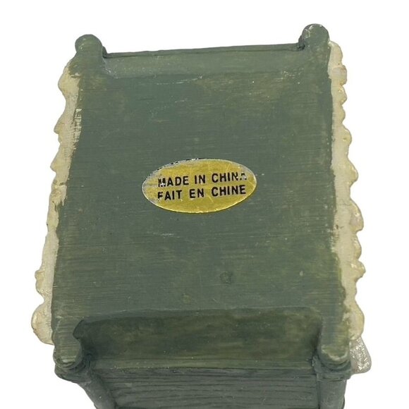 Avon Victorian Memories Miniature Dollhouse Bedroom Boudoir 4 Piece Collection - Picture 9 of 16